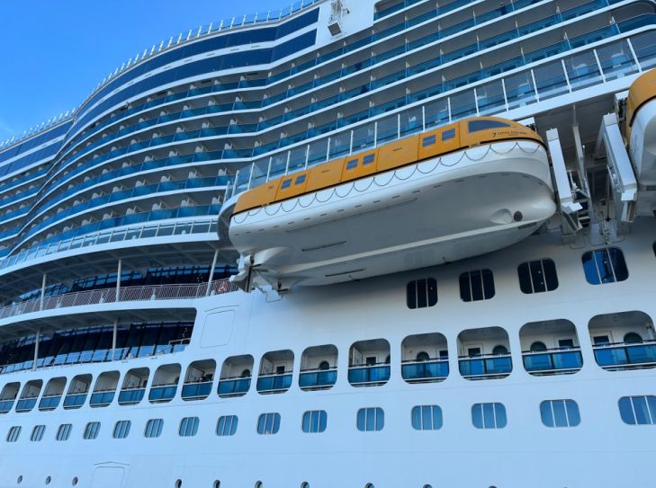 Schiff Ahoi: Erlebnisse auf der Costa Toscana im Mittelmeer