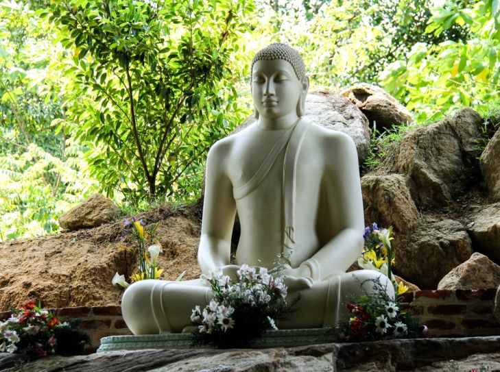 Ayurvedakur in Sri Lanka