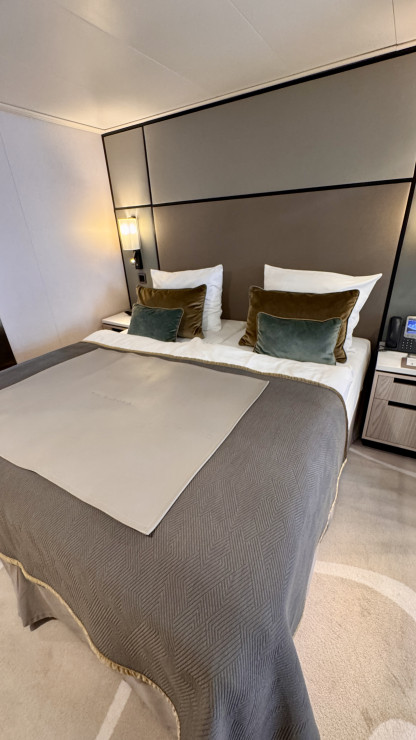 original MS Europa Veranda-Suite Doppelbett