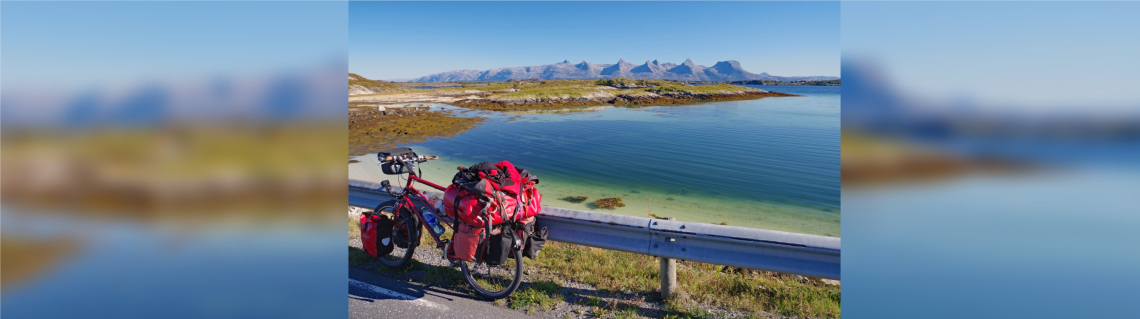 Berge und Meer Blick auf die sieben Schwestern
