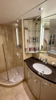 original MS Europa Bad in Suite