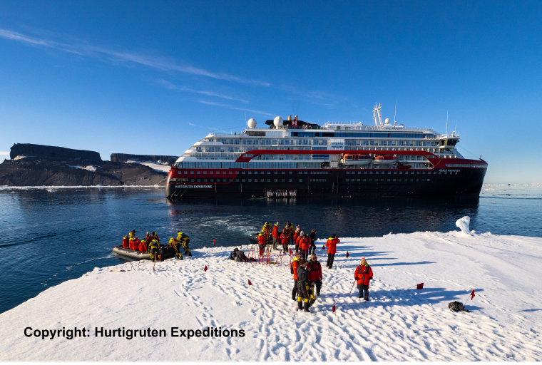 Snowhill Island Antarctica HGR 161046 Photo Espen Mills 