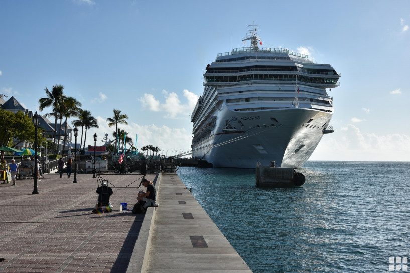 original CarnivalConquestatKeyWest 6000x4000