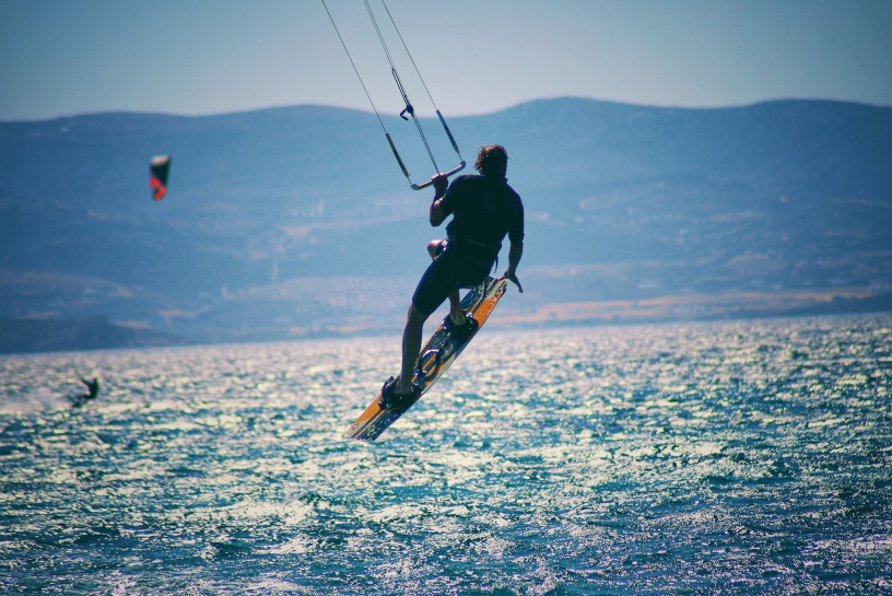 original pixabay malediven-wassersport