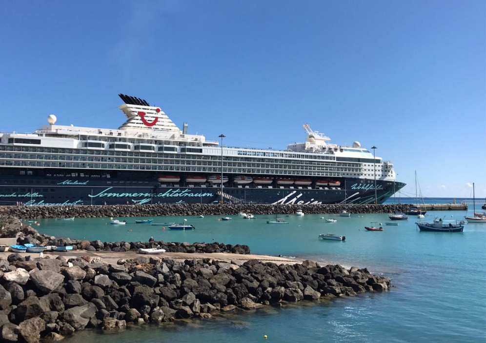Bild von Kanaren und Madeira mit der Mein Schiff 2