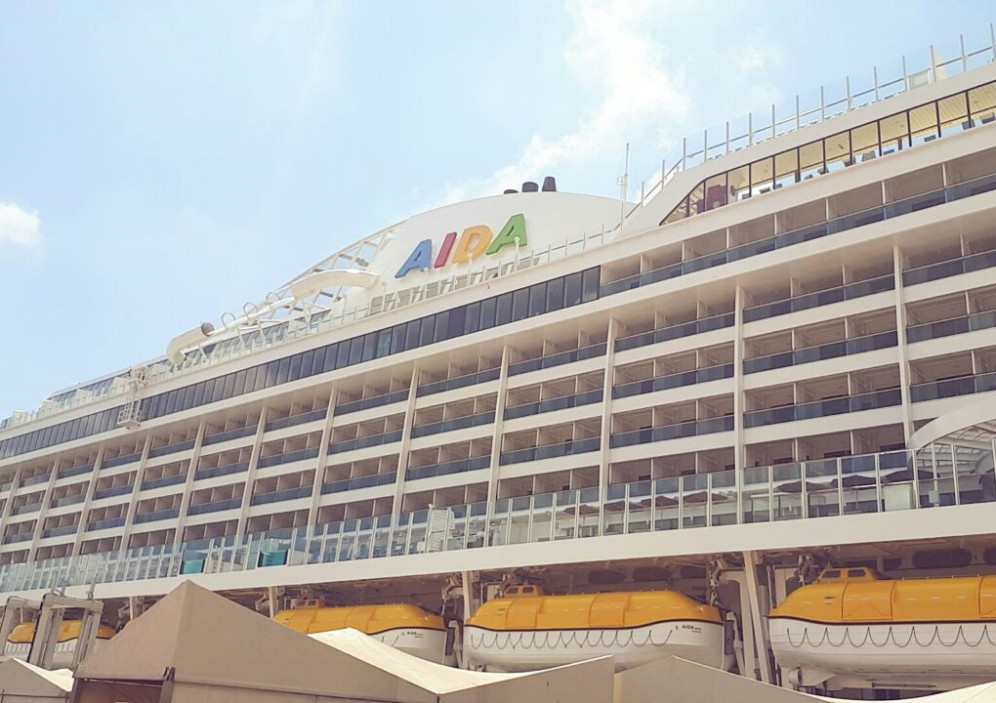 Bild von Mit Aida Perla ab Neapel/bis Palma