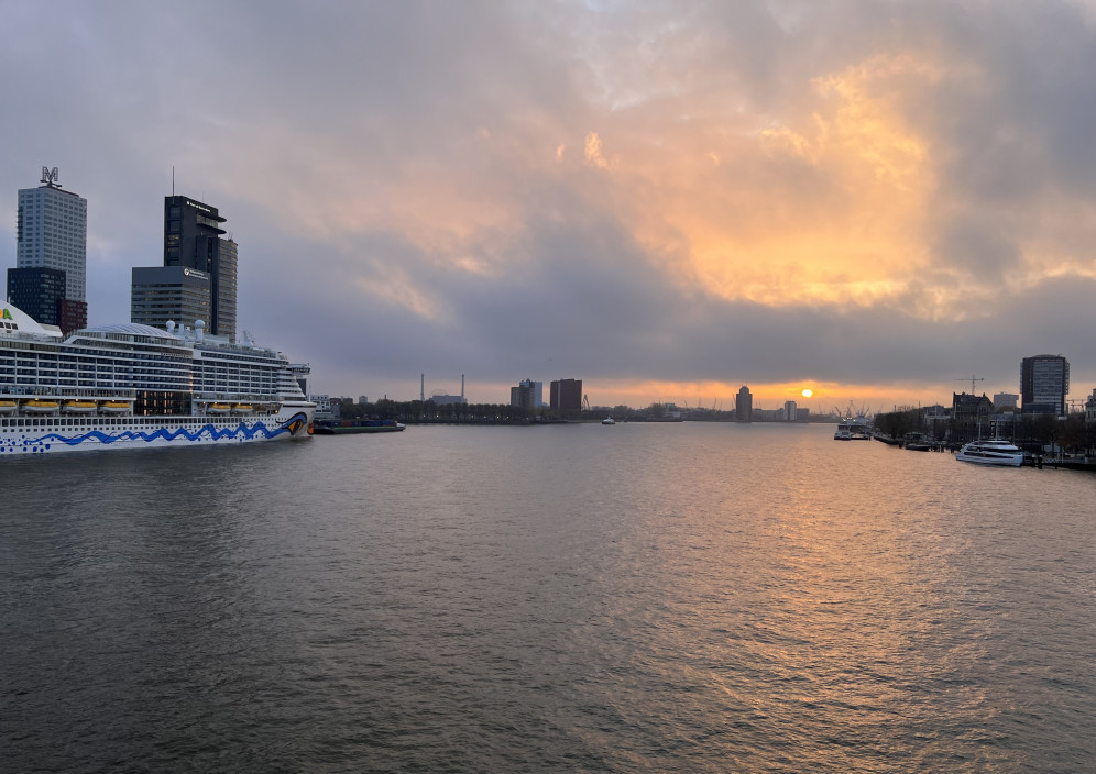 Bild von Metropolen ab Hamburg mit AIDAprima