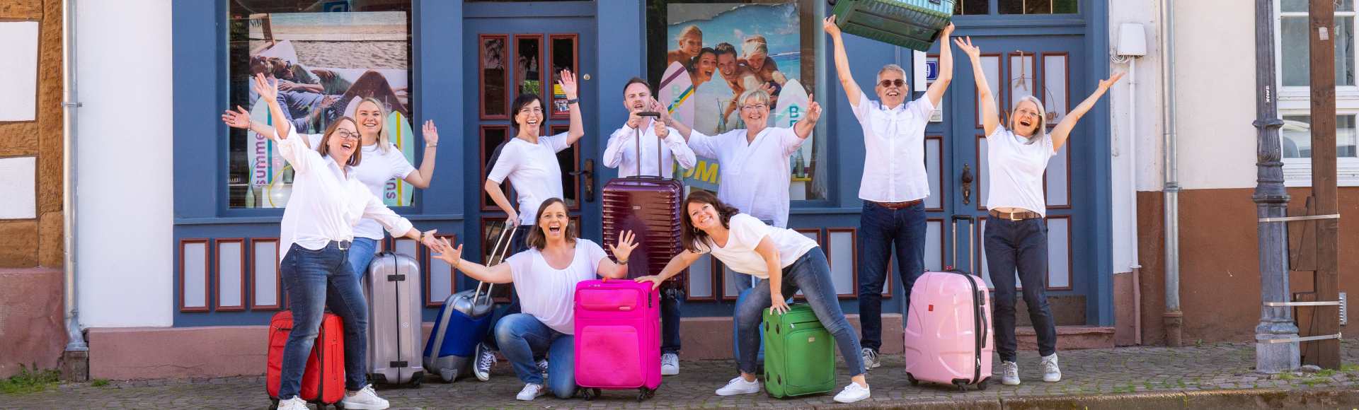 Gruppenfoto_FreudeKoffer2_vorB_ro
